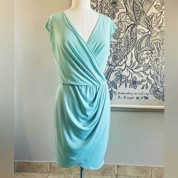 BCBGeneration Dresses & Skirts - BCBGeneration draped dress